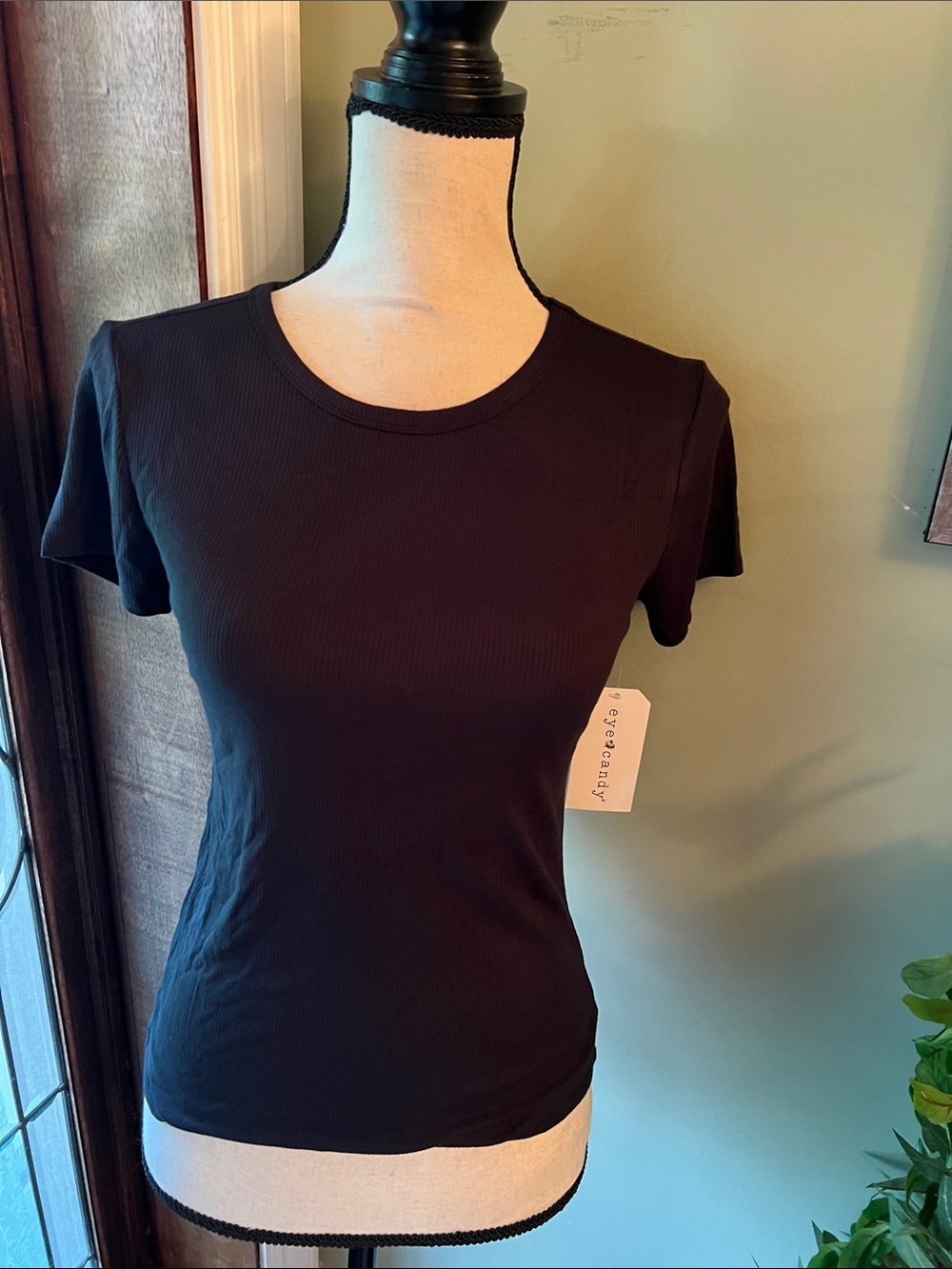 eye candy Black Ribbed Short Sleeve Tee